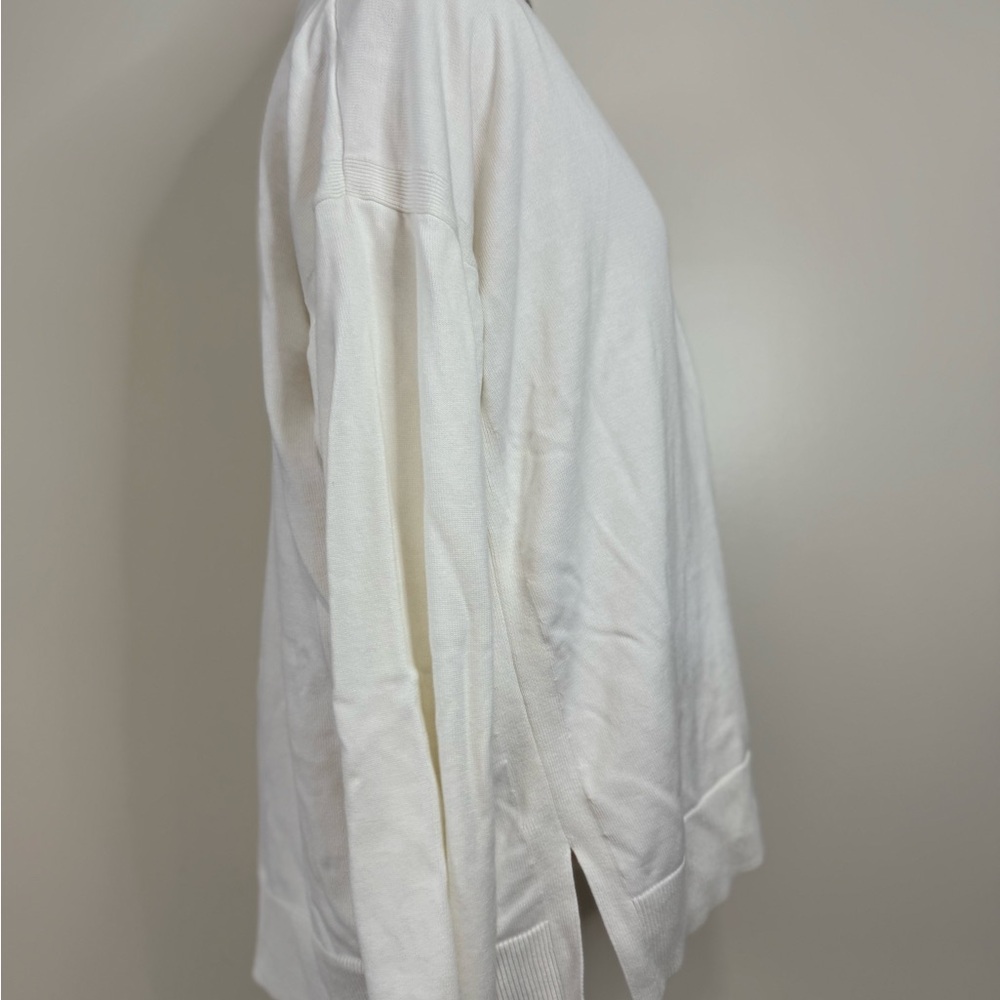Talbot’s Elegant White Women's Button Up Cardigan Sweater in size XL - Picture 4 of 10